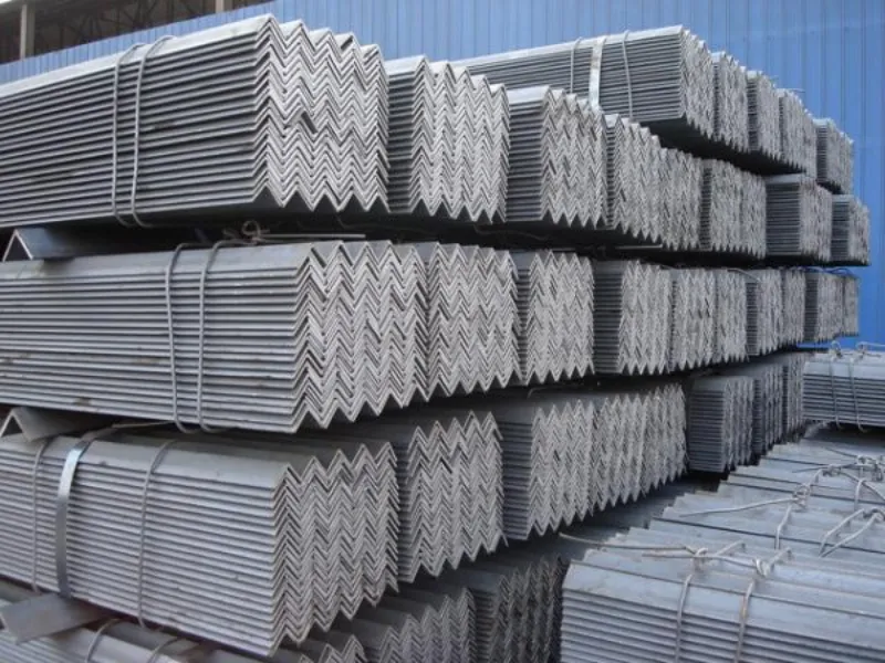 Cập nhật bảng giá thép hình V mới nhất 2025